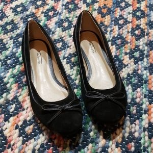 Talbots suede ballet flats bows